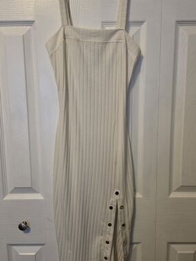 Haute Monde Cream Ribbed Button-Slit Midi Dress